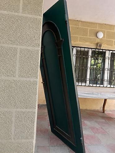 Seyf qapi 200/80sm
120azn
Qaracuxur 4252 leli