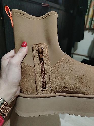 Ugg obuća: Ugg čizme, bоја - Braon, 39 — 5