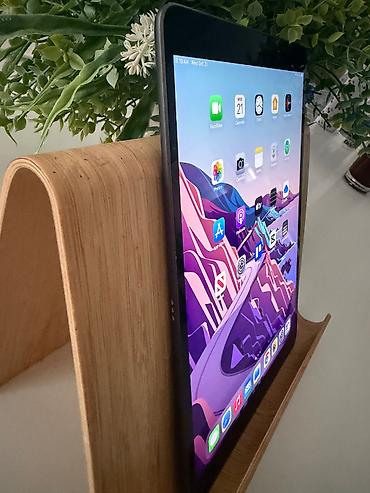 ipad 8th: İşlənmiş Apple iPad Air 3, 11", 64 GB, Pulsuz çatdırılma — 3