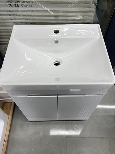 table store near me: Тумба для ванны, Новый, С раковиной, цвет - Белый — 2
