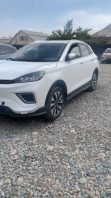 Weltmeister: Weltmeister EX5, 2020 г., 86000 км, Передний, В наличии — 1