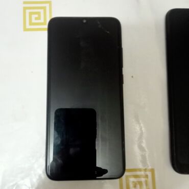 телефон по дешевле: Poco C3, Б/у, 64 ГБ, цвет - Черный, 2 SIM