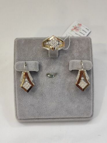 кольцо с бриллиантом бишкек цена: Новая коллекция дизайн под Бриллиант Серебро 925 напыление золото