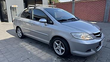 Honda City 1,5 Объем состояние хорошое срочно продаю или рассматриваю