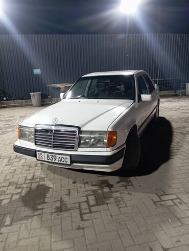 Mercedes-Benz: Mercedes-Benz W124: 1988 г., 2.3 л, Механика, Бензин, Седан