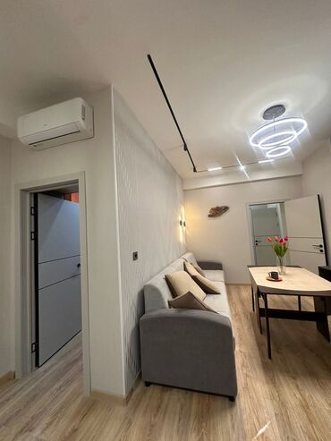 Долгосрочная аренда квартир: 2 комнаты, Риэлтор, Без подселения, С мебелью полностью at lalafo.kg — 3 Долгосрочная аренда квартир: 2 комнаты, Риэлтор, Без подселения, С мебелью полностью — 3