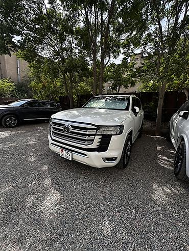 ланкрузер 300: Toyota Land Cruiser: 2024 г., 4 л, Автомат, Бензин, Внедорожник — 1