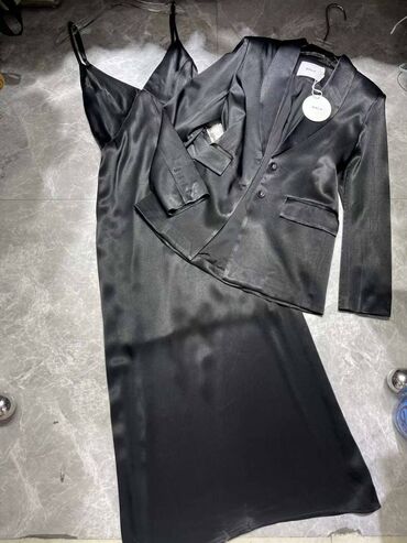 платья черное: Вечернее платье, Атлас, L (EU 40)