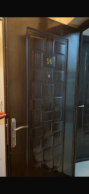 Mənzil üçün İşlənmiş Giriş qapısı 100x210 sm Glazok ilə, Ünvandan götürmə lalafo.az -da Mənzil üçün İşlənmiş Giriş qapısı 100x210 sm Glazok ilə, Ünvandan götürmə