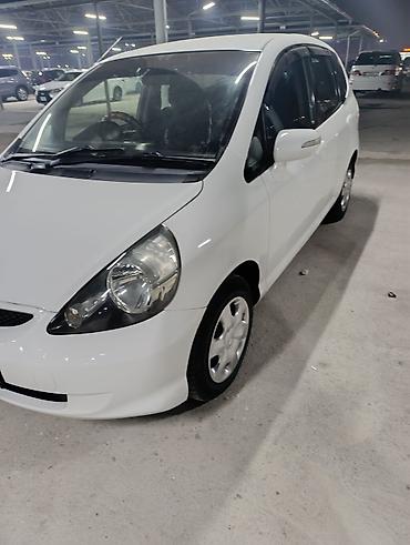 Honda: Honda Fit: 2005 г., Хэтчбэк — 9