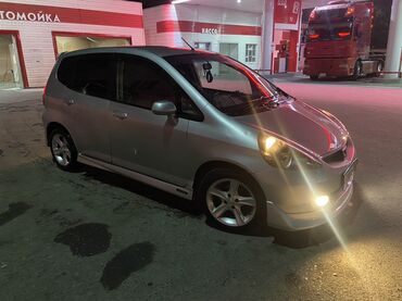 фит цена бишкек: Honda Fit: 2002 г., 1.3 л, Вариатор, Бензин, Хетчбек