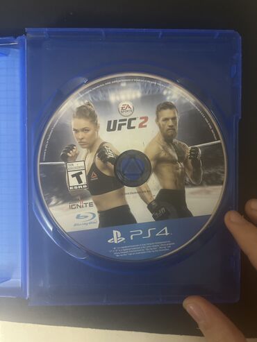 ufc 2: UFC 2 tecili satilir. Asagi yeri yoxdu