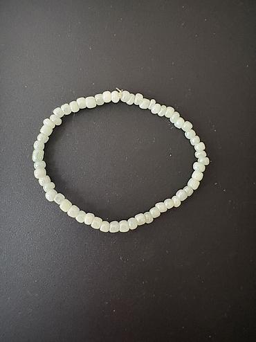 qizil uzukler type 1: Fərqli bijuterya qolbaqlar, sepockalar, üzüklər, kulon.Qiymətlər — 10