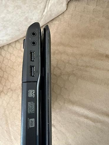 Toshiba: Toshiba noutbuk - Prosessor: Intel Core i7-2670QM, 2.20 GHz (4 nüvə — 3