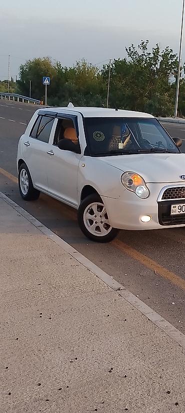 LIFAN: Avtomobil: Lifan 320 (Marin Mini üslubunda hetçbek) Rəng: Ağ — 10