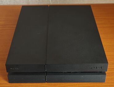 ddr4 оперативная память: Продаю PS4 (500gb) Закаченные игры 8шт. плюс 6 дисков В комплекте 2