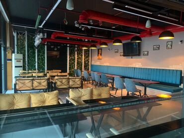 Restoran, kafelər: Uluxanlı Restaurant – geniş və işıqlı məkan - Fasaddan görünən — 9