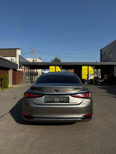 куплю машину в рассрочку бишкек: Lexus ES: 2018 г., 2.5 л, Гибрид, Седан