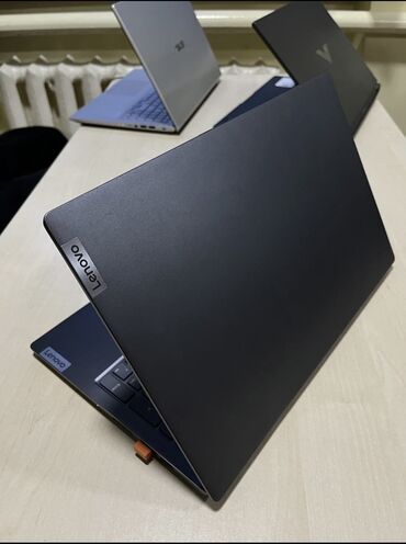 офисные компьютер: Ноутбук, Lenovo, 8 ГБ ОЗУ, Б/у