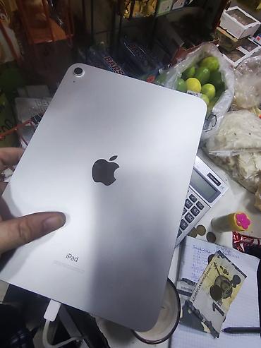 ipad 9 nəsil: Apple iPad 10-cu nəsil planşet - Model nömrəsi: MPQ03ZA/A - iPadOS — 4