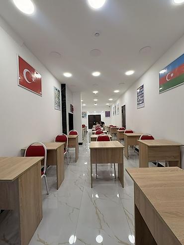 masaustu ofis seti: Ofis gözləmə dəsti – 3 yerlik oturacaq və jurnal masası - Tərkib: 3 — 9
