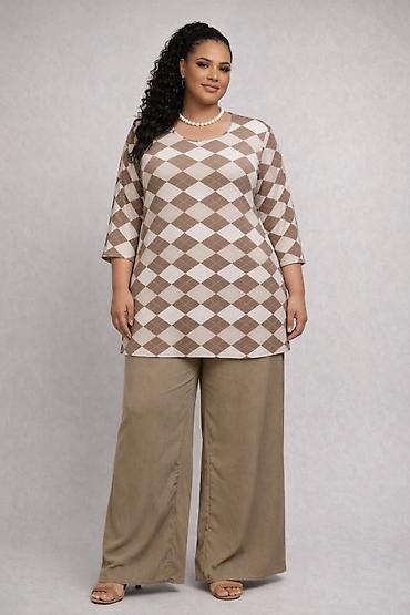 pull and bear beograd: 03. L. Komplet za punije
2XL 3XL 4XL 5XL
Cena : 2.800 dinara — 3