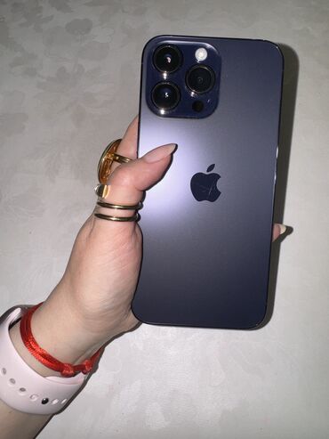 Apple iPhone: IPhone 14 Pro Max, Б/у, 256 ГБ, Deep Purple, Зарядное устройство, Защитное стекло, Чехол, 100 %