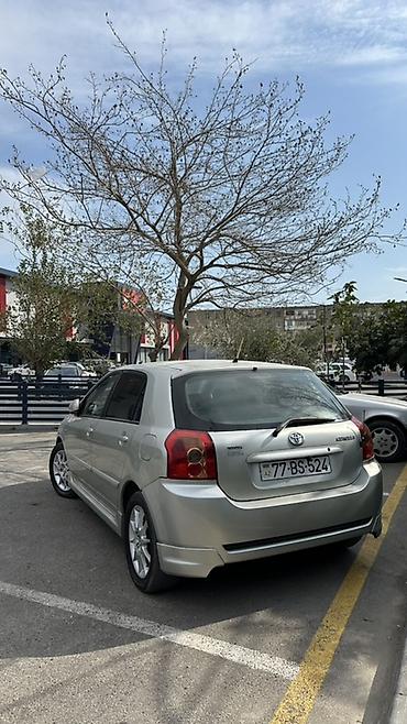 toyota sienta: Toyota Corolla: 1.4 l | Hetçbek — 7