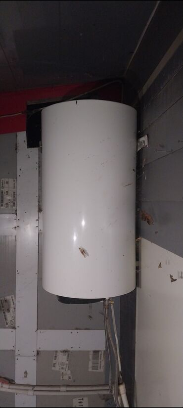 Generatorlar: Ariston 80 letir qiymeti 140 manat