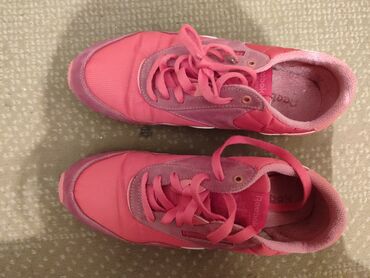 Sneakers & Athletic shoes: Reebok, 41, color - Pink