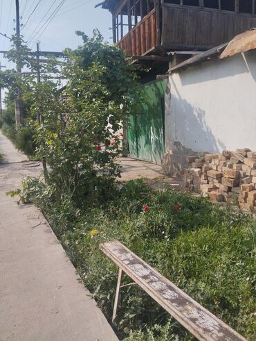 ак жол квартира: Үй, 10 кв. м, 3 бөлмө, Менчик ээси, Эски ремонт