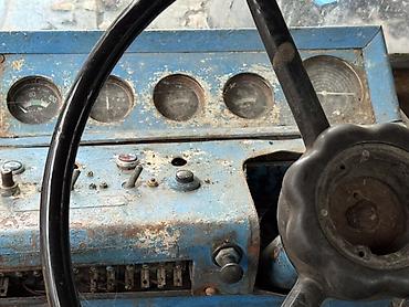 Kommersiya nəqliyyat vasitələri: Traktor Belarus (MTZ) mtz82, 1982 il, 100 at gücü, motor 0.4 l, İşlənmiş — 4