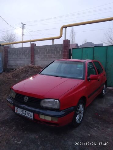 Volkswagen: Volkswagen Golf: 1992 г., 1.8 л, Механика, Бензин, Хэтчбэк