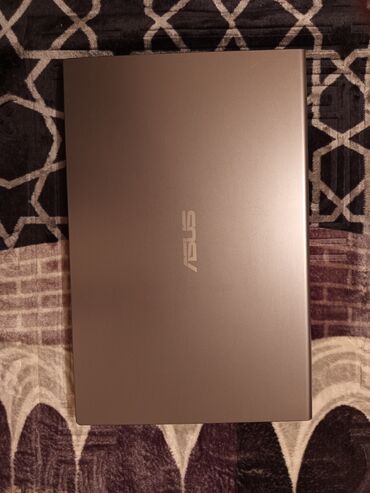 Masaüstü kompüterlər və iş stansiyaları: İşlənmiş ASUS Vivobook, 15.6 ", Intel Core i3, 512 GB, Ünvandan götürmə
