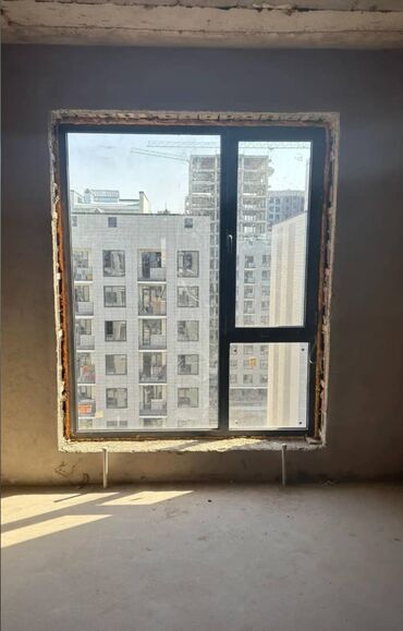срочно продаётся 1 комнатная квартира в районе ошского рынка по улице кенсуйская: 2 комнаты, 65 м²