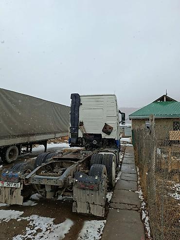 Тягачи: Тягач, Volvo, 2001 г., Тентованный — 4