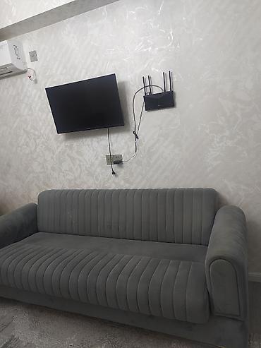 qapi alti rezin: Boz rəngli, müasir dizaynlı 3 nəfərlik divan - Rəng: tünd boz - — 1