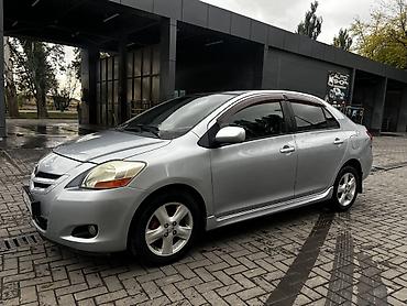 Toyota Yaris: 2007 г., 1.5 л, Автомат, Бензин, Седан