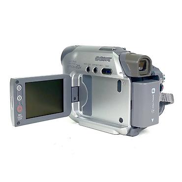 jack e4: Видеокамера Sony Handycam DCR-HC17E PAL в серебристом корпусе с — 3