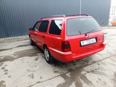 Volkswagen: Volkswagen Golf: 1998 г., 1.8 л, Механика, Бензин, Универсал