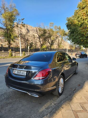 мерс 2016: Mercedes-Benz C-Class: 2015 г., 1.6 л, Автомат, Бензин, Седан