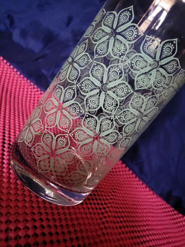 Ostalo posuđe: Vaza nova,vintaz staklena. Vaza je bez ostecenja,sve na vazi odsjaj — 6
