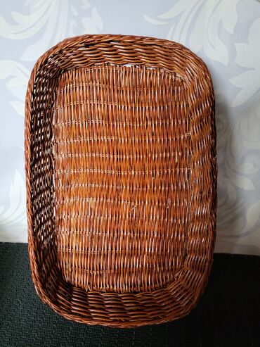 Činije: Porcelanska vintaz posuda sa korpom. Posuda perfektna sve na njoj — 10