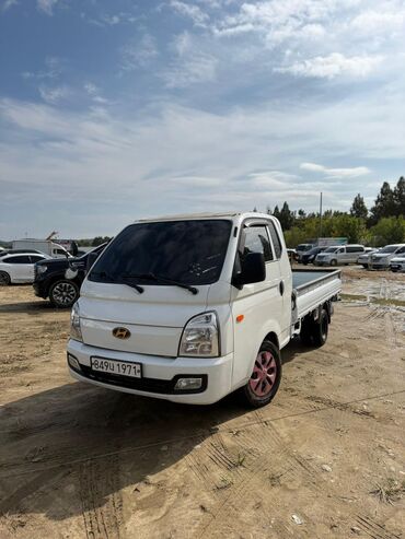 Hyundai: Hyundai Porter: 2020 г., 2.5 л, Типтроник, Дизель — 1