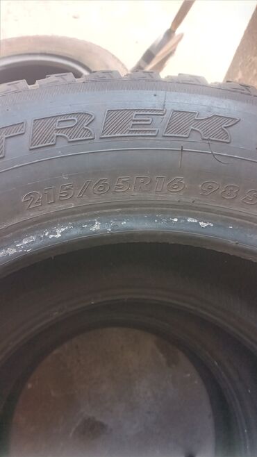 техническая резина: Шины 215 / 65 / R 16, Зима, Комплект, Легковые, Maxtrek