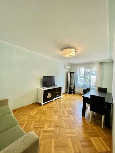 Köhnə tikili: Bakı, 3 otaqlı, Köhnə tikili, m. Həzi Aslanov, 75 kv. m -da lalafo.az — 1 Köhnə tikili: Bakı, 3 otaqlı, Köhnə tikili, m. Həzi Aslanov, 75 kv. m — 1