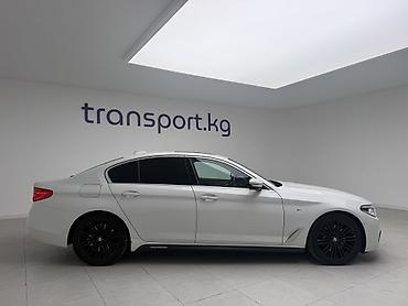 аптечка бмв: BMW 5 series: 2019 г., 2 л, Автомат, Бензин, Седан — 4