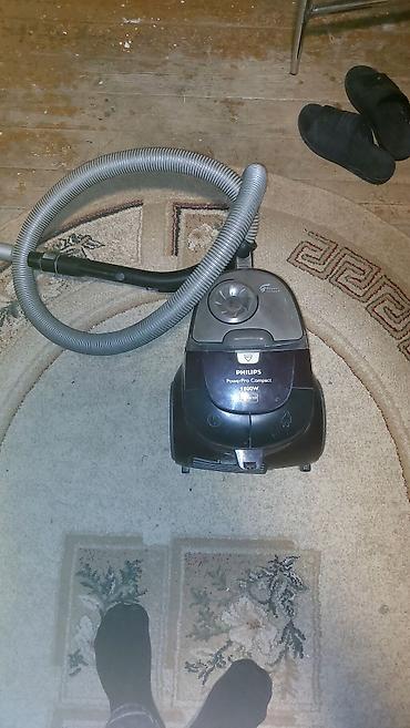 vakkum: Philips PowerPro Compact tozsoran - Güc: 1800 W - Texnologiya — 2