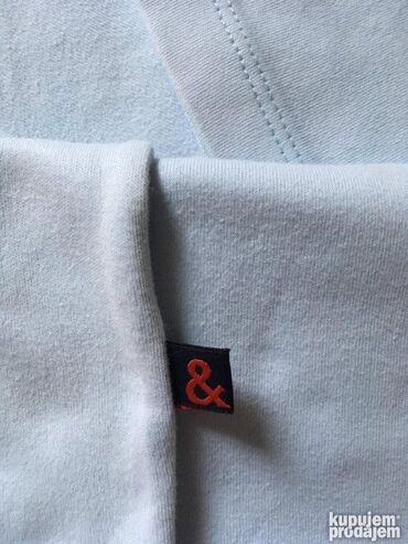 Majice: Svetlo plava bodi majca D&G, očuvana.Svetlo plava majca D&G — 5