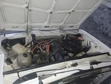 VAZ (LADA): VAZ 2107 – klassik sedan - Korpus: ağ rəng, 4 qapı, arxa ötürücülü - — 15